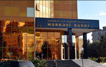 Bu bankların bütün səlahiyyətləri alındı - RƏSMİ