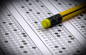 Ali məktəblərə sənəd qəbulu ilə bağlı yeni xidmət yaradıldı  