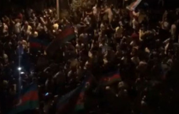 Sumqayıtda şəhid generala görə böyük izdiham - VİDEO