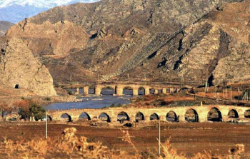 Ruhlar səltənətinin işığı 