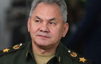 Şoyqu Azərbaycan və Ermənistan müdafiə nazirlərinə ZƏNG ETDİ