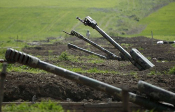 Ermənistan Müdafiə Nazirliyi: “Bütün istiqamətlər üzrə gərgin döyüşlər gedir”