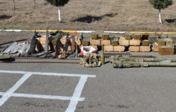 Füzulidə ermənilərdən qalma silah-sursat tapıldı