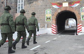 Rusiya Ermənistanda hərbi mövcudluğunu GÜCLƏNDİRİR