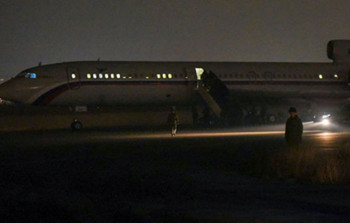 İrəvanda hərbi əsirləri gözləyirdilər, təyyarədən Muradov düşdü