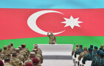 Prezidentin hərbçilərlə görüşündən FOTOLAR