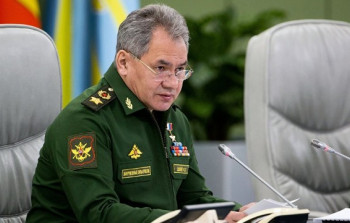 Şoyqu erməni həmkarı ilə Qarabağı müzakirə etdi