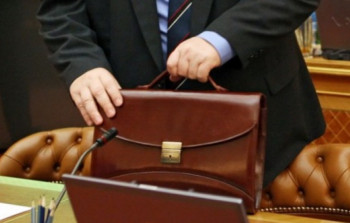 Dövlət qulluqçularını maraqlı yeniliklər gözləyir - QANUNA DƏYİŞİKLİK