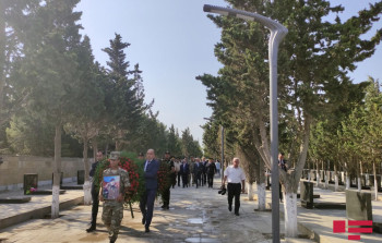 Laçında həlak olan hərbçilər Sumqayıtda dəfn olunub - FOTO