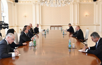 Amerikalı qubernator İlham Əliyevin qəbulunda - FOTOLAR